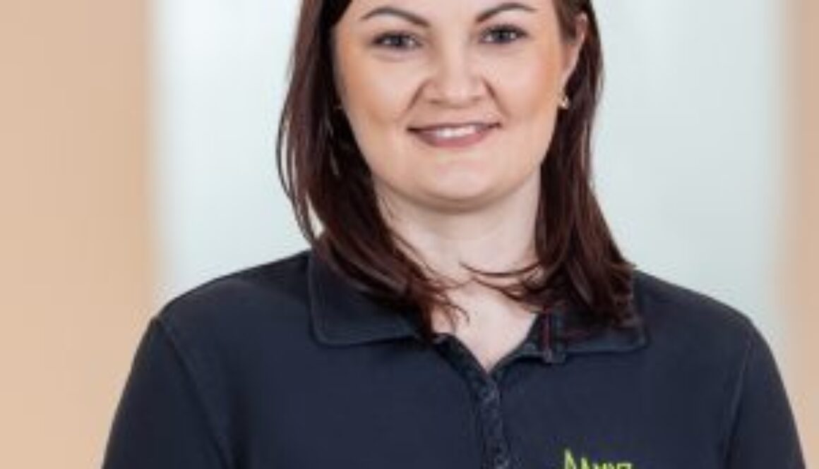 mvz-julia-dlugos-team-img