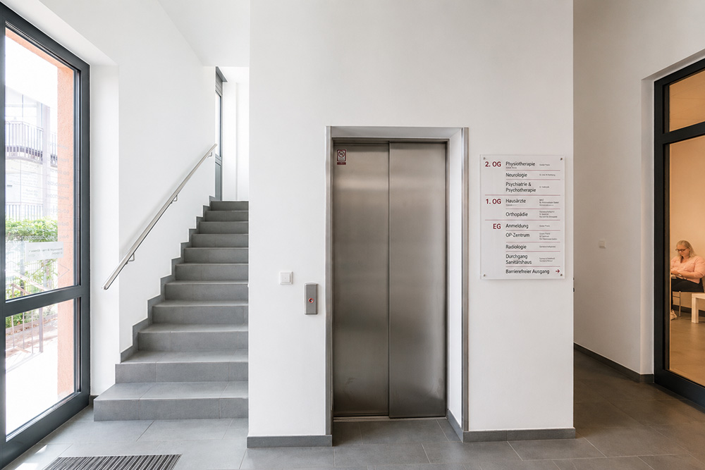 MVZ Goslar Fahrstuhl Barrierefreie